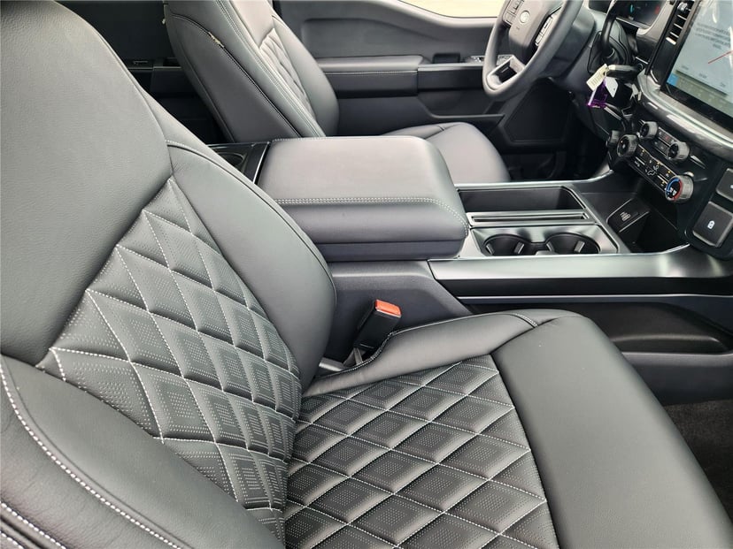 2025 Ford F-150 - Image 9