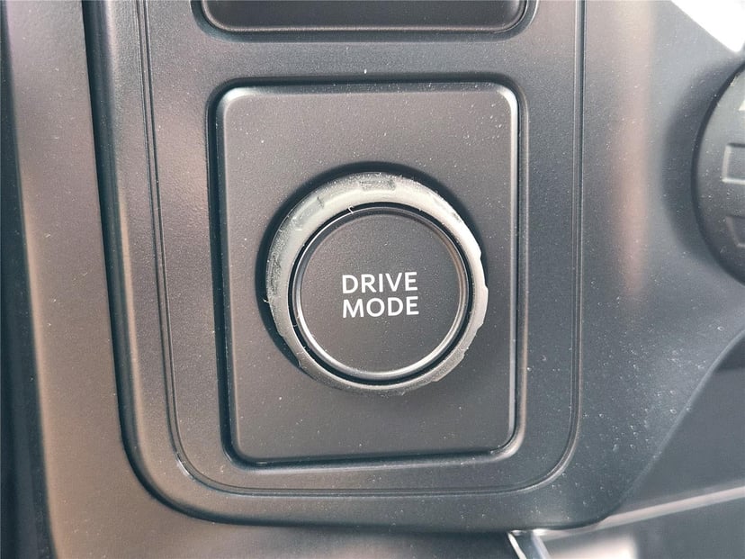 2025 Ford F-150 - Image 15
