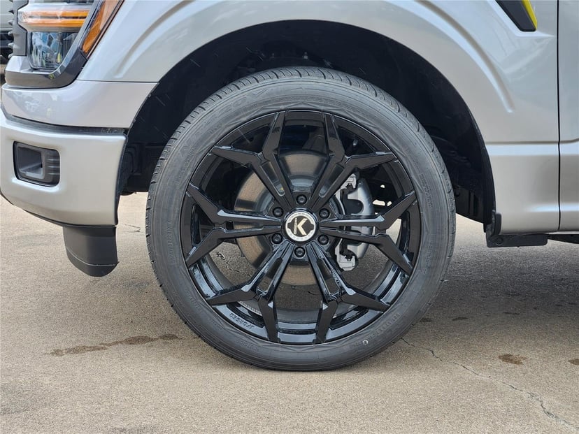 2025 Ford F-150 - Image 6