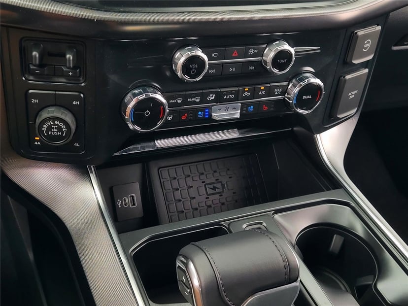 2026 Ford F-150 - Image 13