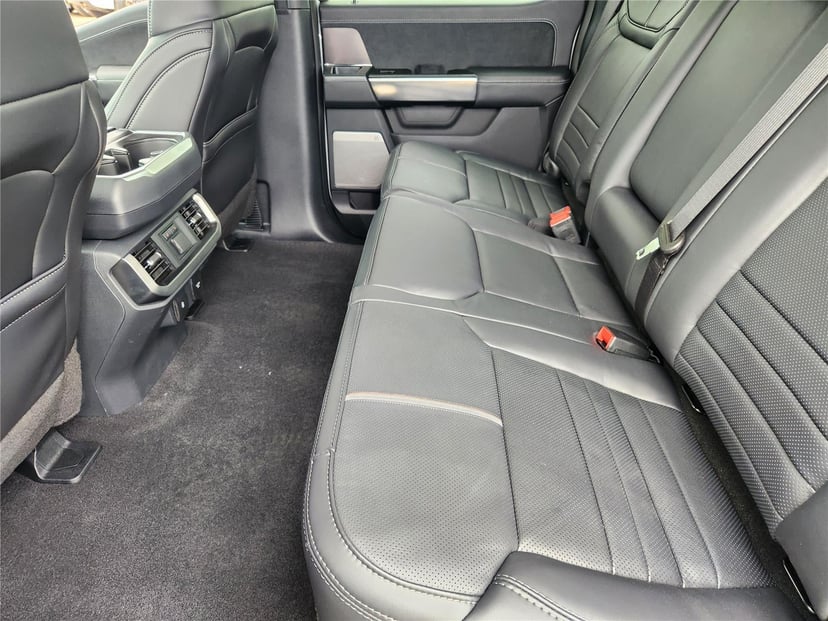 2026 Ford F-150 - Image 19