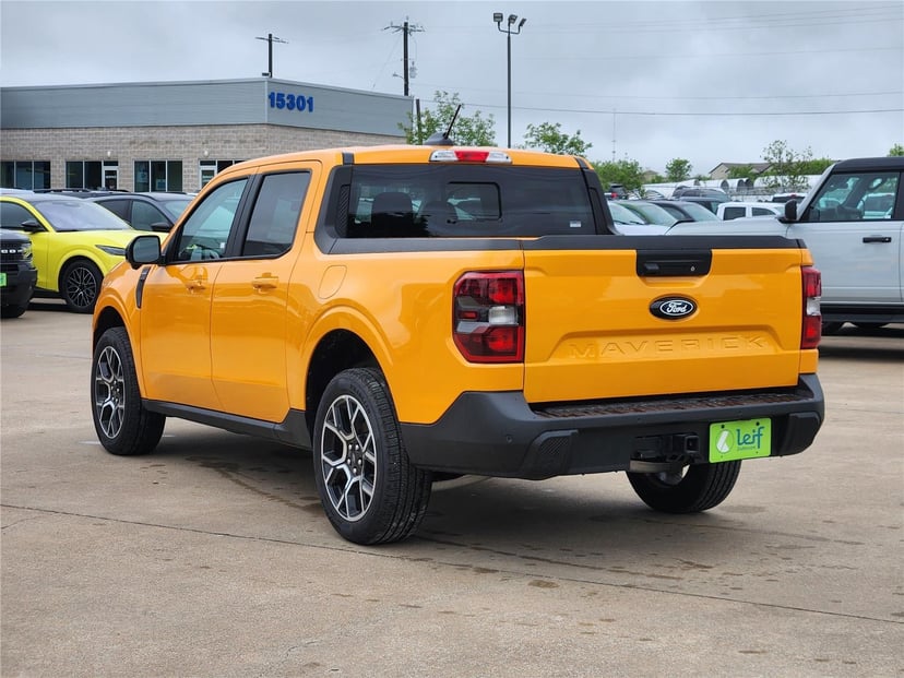 2026 Ford Maverick - Image 2