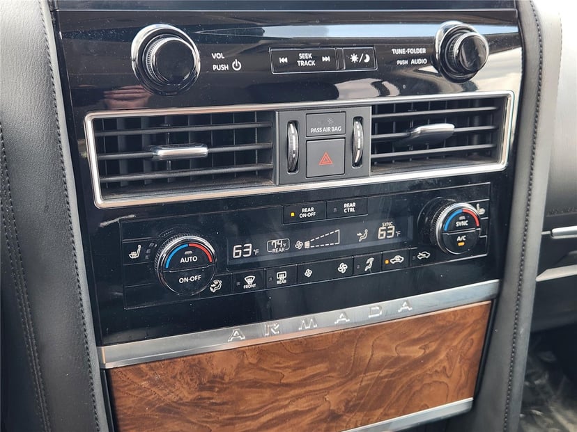 2021 Nissan Armada - Image 16