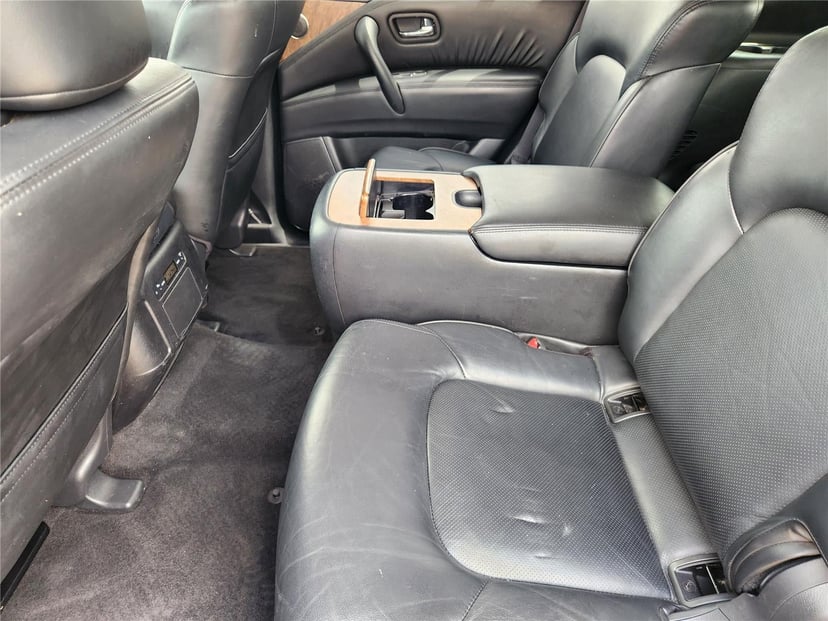 2021 Nissan Armada - Image 24