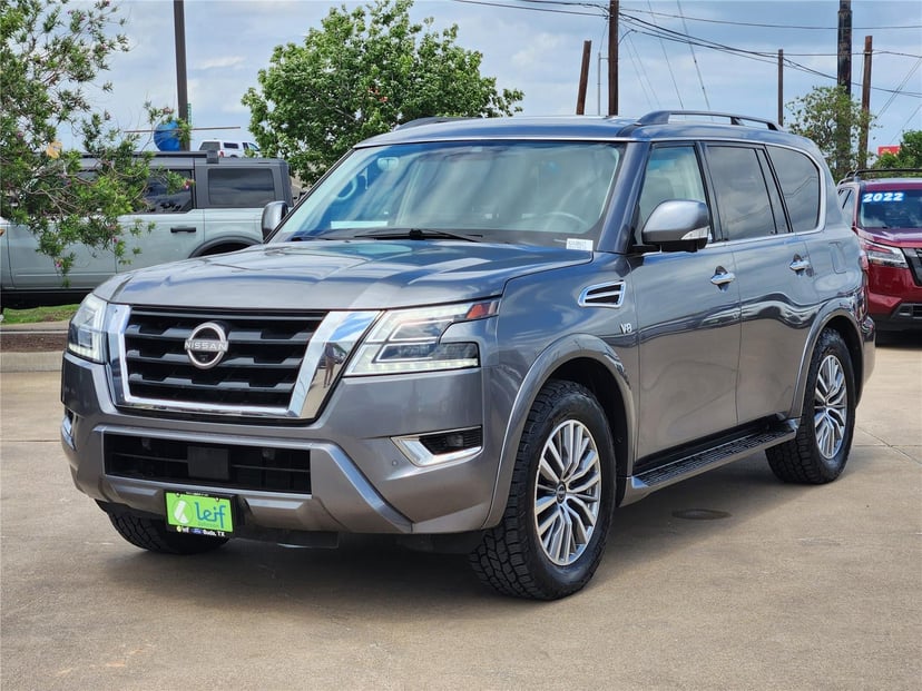 2021 Nissan Armada - Image 2