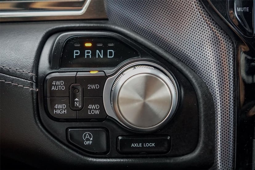 2020 RAM 1500 - Image 13