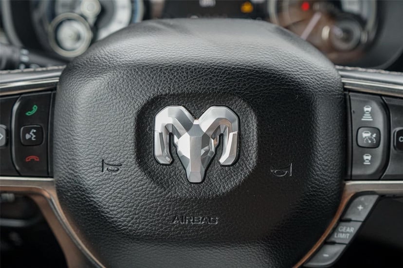 2020 RAM 1500 - Image 15