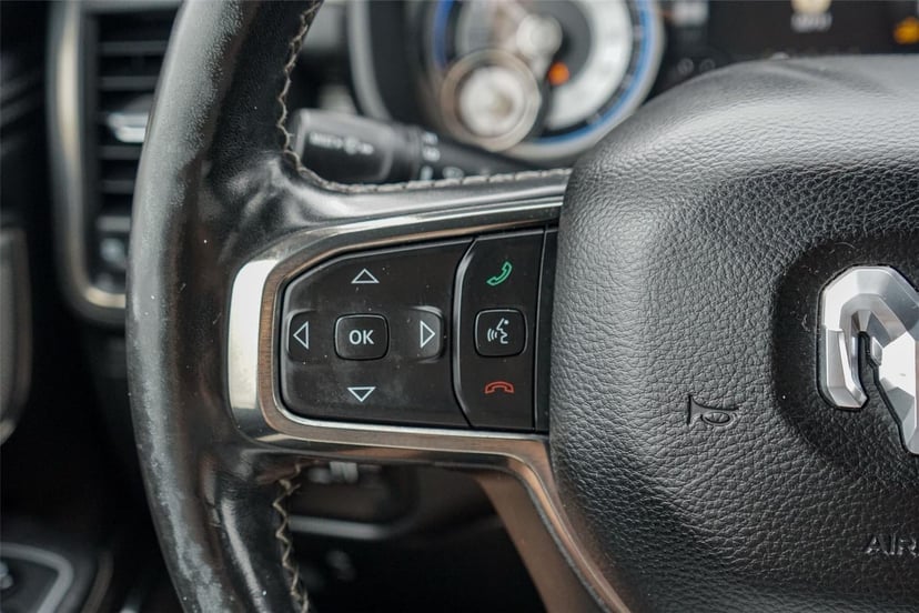2020 RAM 1500 - Image 17