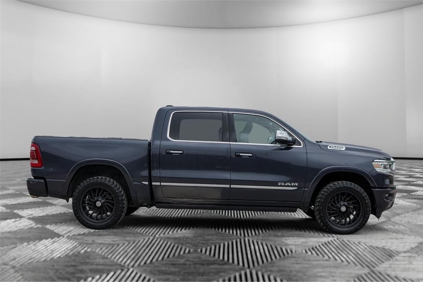 2020 RAM 1500 - Image 4