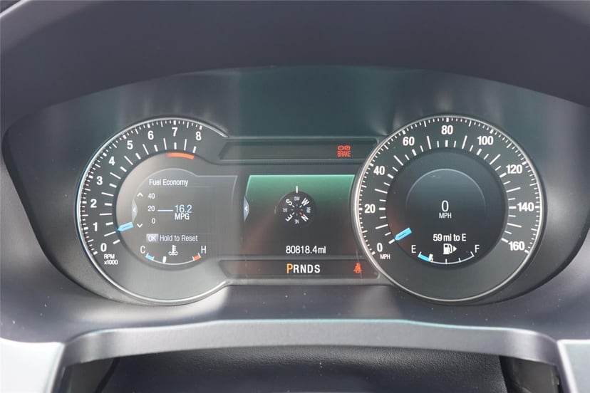 2016 Ford Explorer - Image 19