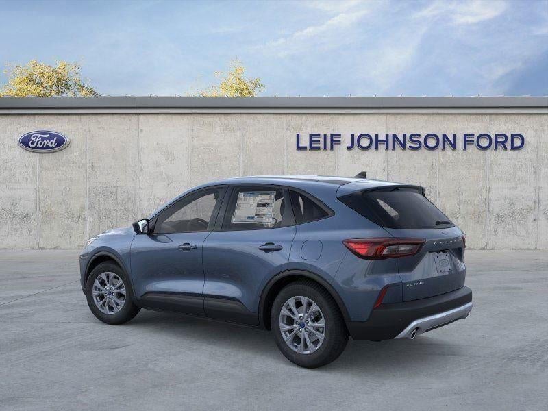 2026 Ford Escape - Image 4