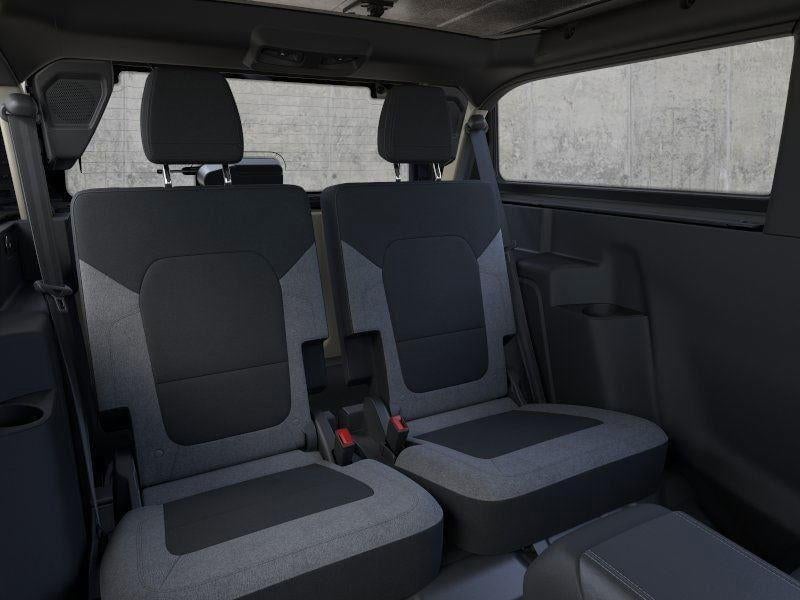 2025 Ford Bronco - Image 11