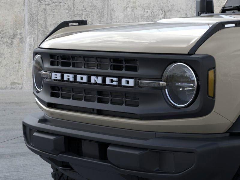 2025 Ford Bronco - Image 19