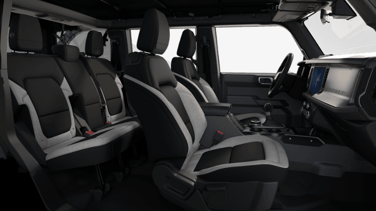 2025 Ford Bronco - Image 30