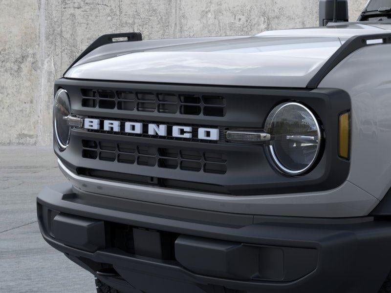 2026 Ford Bronco - Image 18