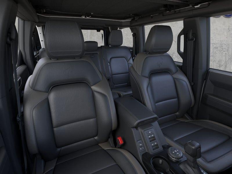 2026 Ford Bronco - Image 10