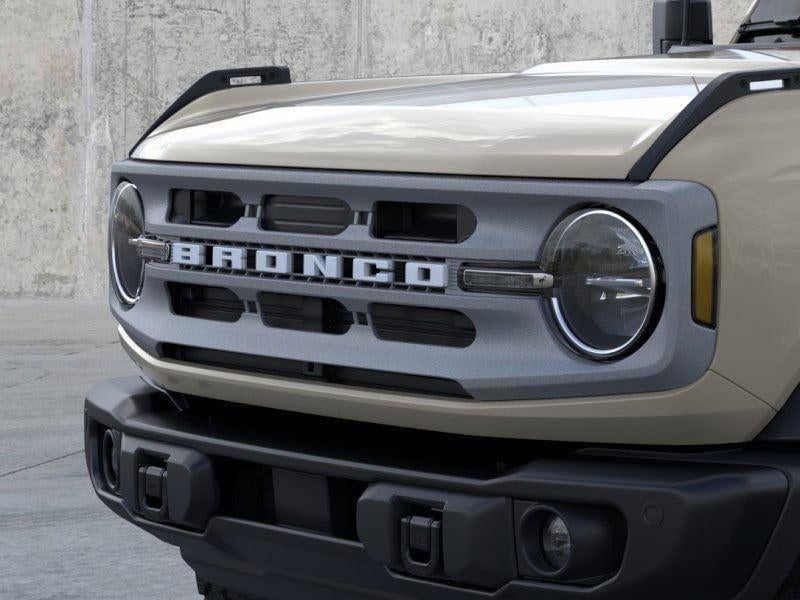 2025 Ford Bronco - Image 19