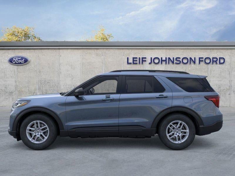 2026 Ford Explorer - Image 3