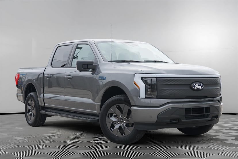 2024 Ford F-150 Lightning - Image 2