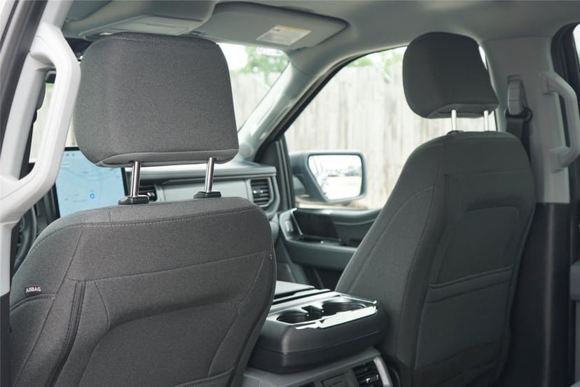 2024 Ford F-150 Lightning - Image 22