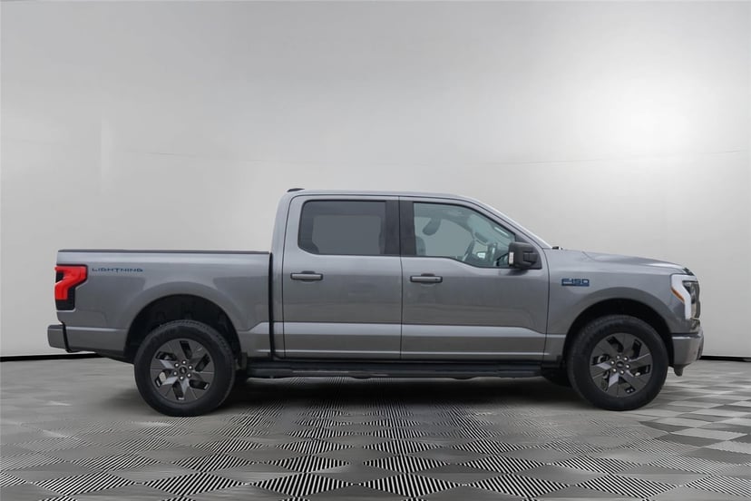 2024 Ford F-150 Lightning - Image 5