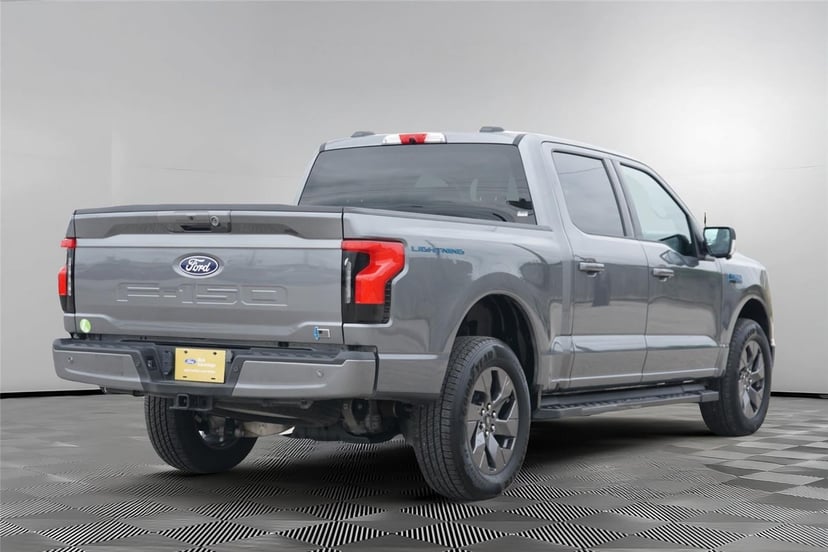 2024 Ford F-150 Lightning - Image 6