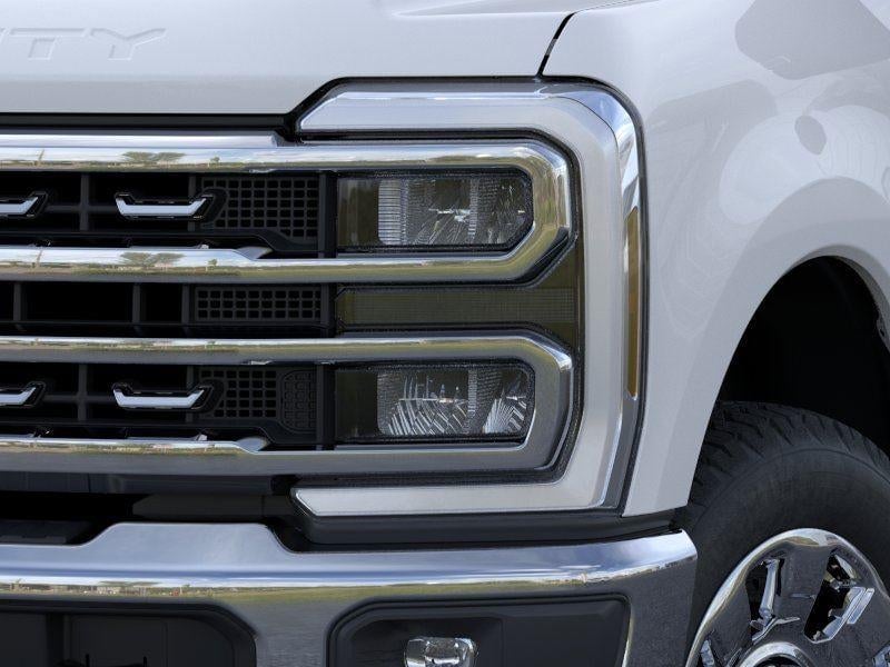 2026 Ford Super Duty F-350 - Image 15