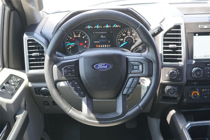 2017 Ford F-150 - Image 25