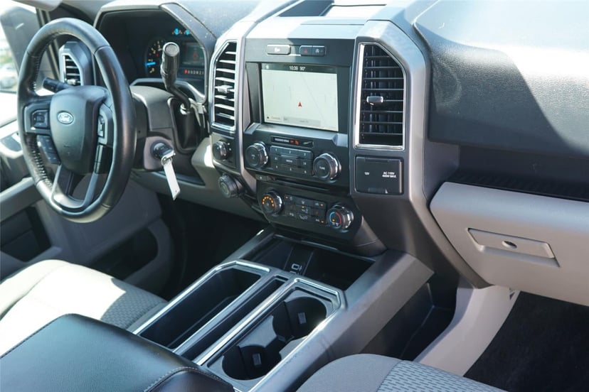 2017 Ford F-150 - Image 27