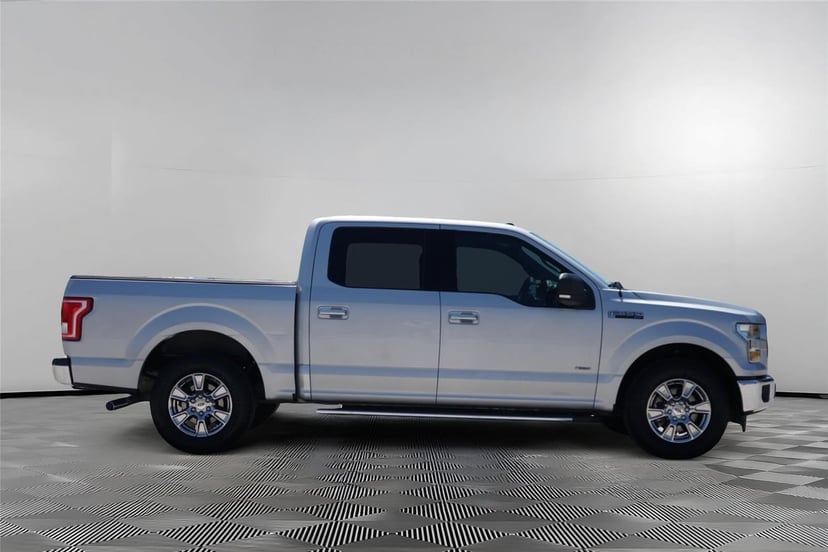 2017 Ford F-150 - Image 4