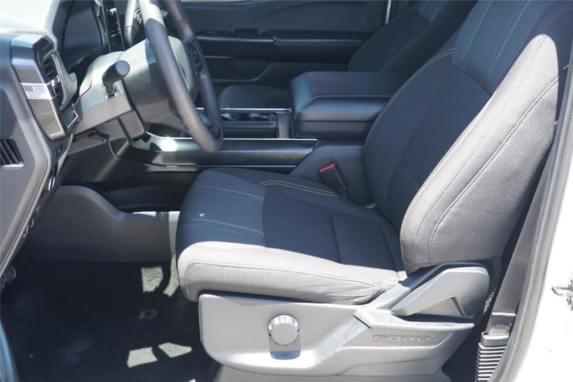 2025 Ford F-150 - Image 10