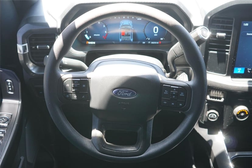 2025 Ford F-150 - Image 26