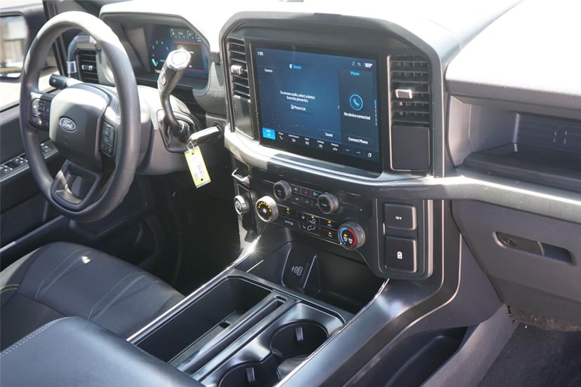 2025 Ford F-150 - Image 28