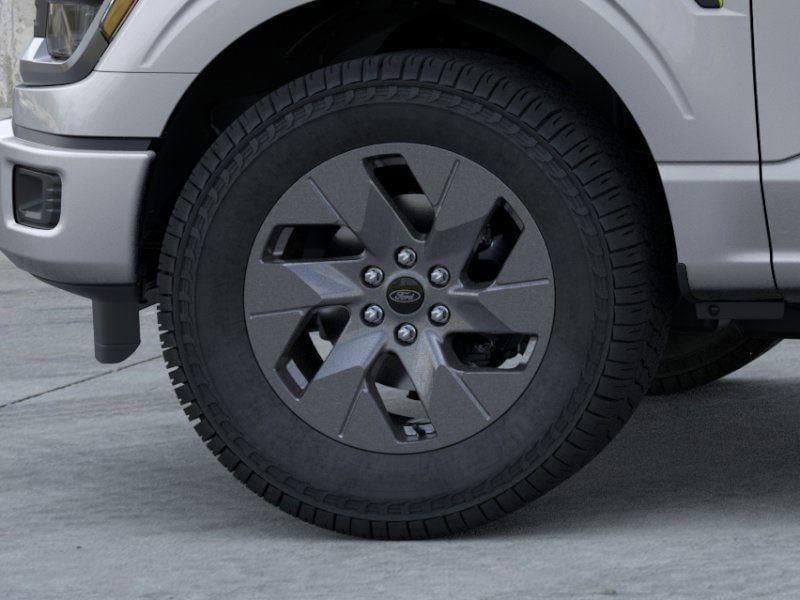 2025 Ford F-150 - Image 19