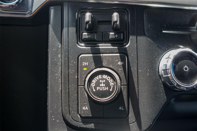 2022 Ford F-150 - Image 15