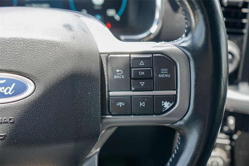 2022 Ford F-150 - Image 17