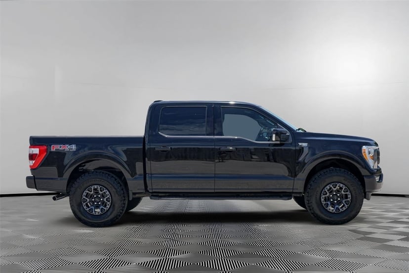 2022 Ford F-150 - Image 4