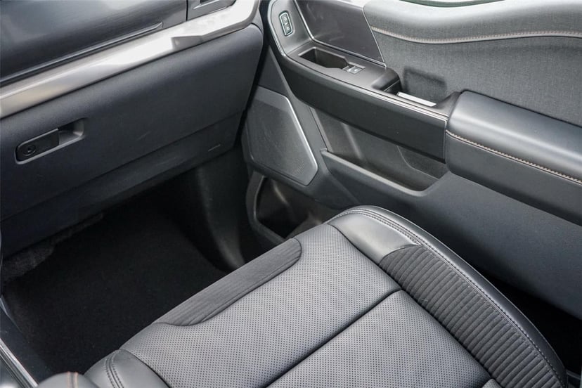 2023 Ford F-150 - Image 28