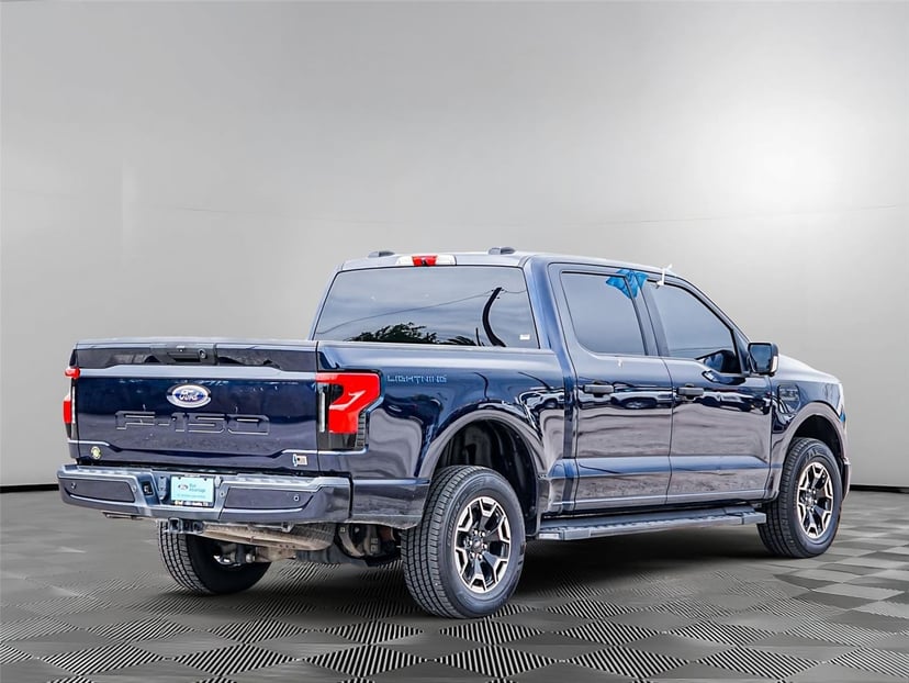 2022 Ford F-150 Lightning - Image 3