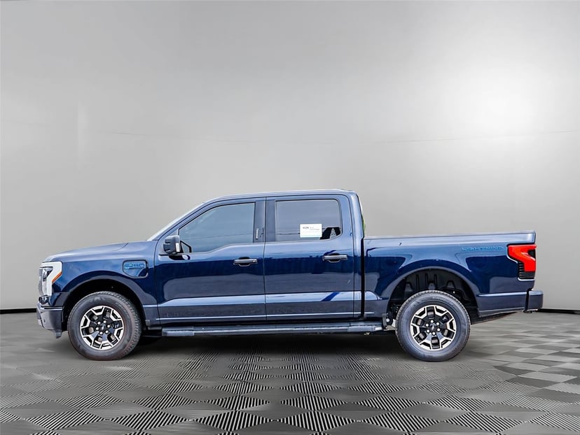 2022 Ford F-150 Lightning - Image 5