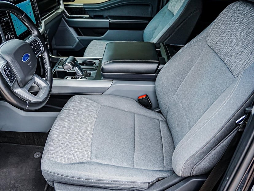 2022 Ford F-150 Lightning - Image 8