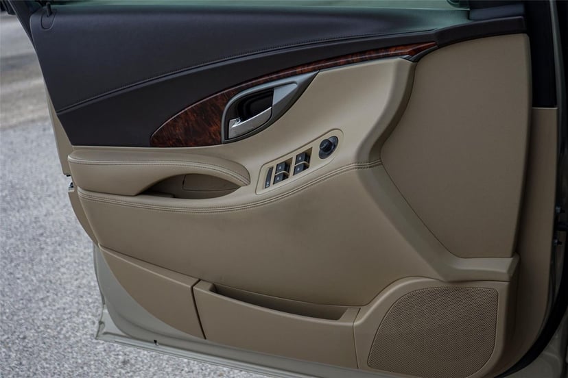 2012 Buick LaCrosse - Image 19