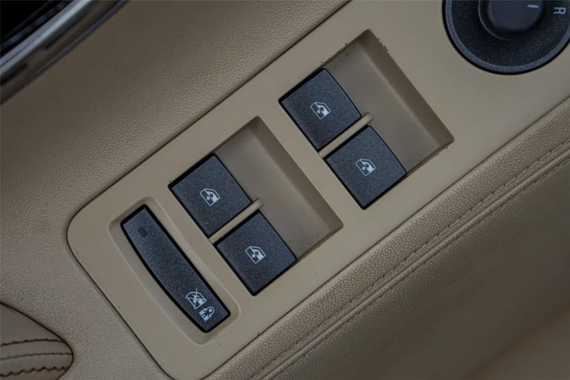 2012 Buick LaCrosse - Image 20