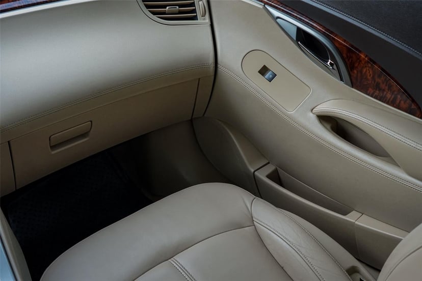 2012 Buick LaCrosse - Image 27