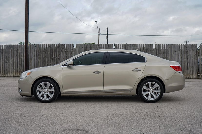 2012 Buick LaCrosse - Image 7