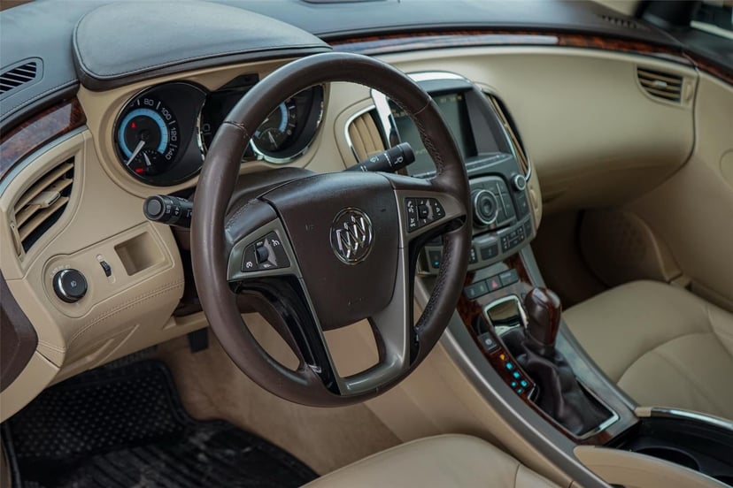 2012 Buick LaCrosse - Image 9