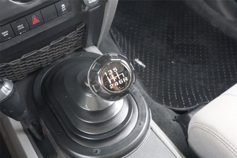 2010 Jeep Wrangler Unlimited - Image 16