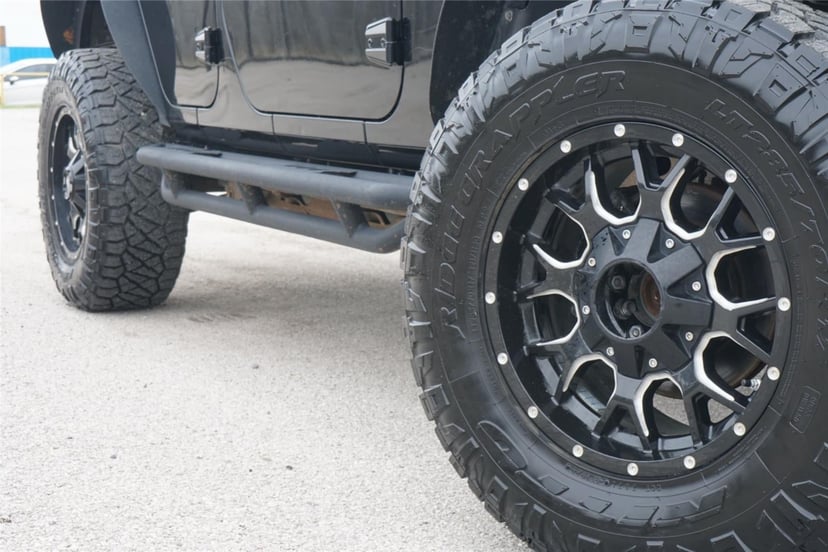 2010 Jeep Wrangler Unlimited - Image 2