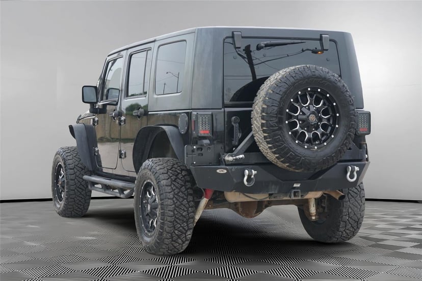 2010 Jeep Wrangler Unlimited - Image 6