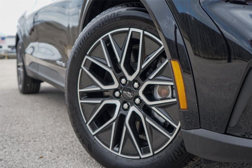 2025 Ford Mustang Mach-E